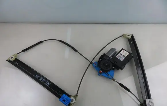 Audi A4 S4 B6 8E 8H Front door window regulator with motor 5WK47006FBF 8E1959802B