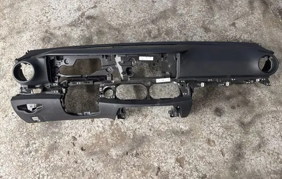 Mercedes-Benz E W213 Dashboard A2136809404 DBGE030307 05112019