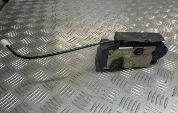 Fiat Croma Front door lock