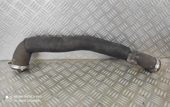 Intercooler hose/pipe