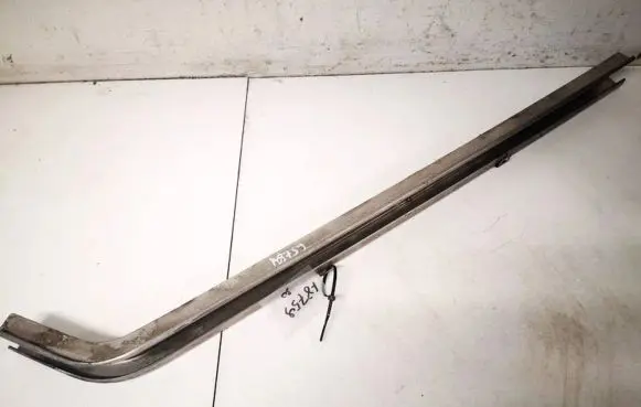 Volkswagen Caddy Sliding door trim 