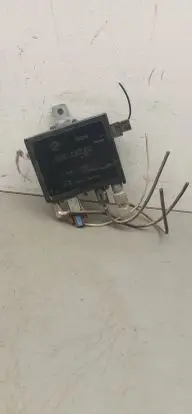 BMW 3 E46 Antenna control unit 65258377817 6525837711