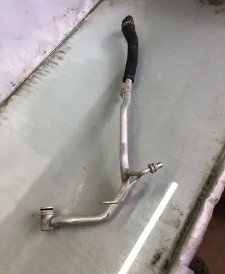 BMW X2 U10 Engine coolant pipe/hose 782890001