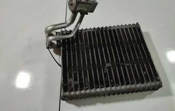 KIA Ceed A/C cooling radiator (condenser) 