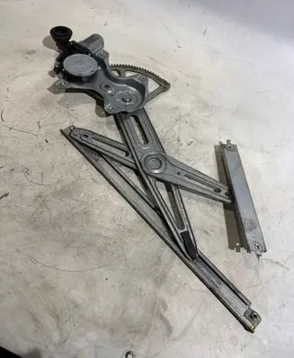 Toyota Yaris Front door electric window regulator 857100D100 973582100 AV2621002330