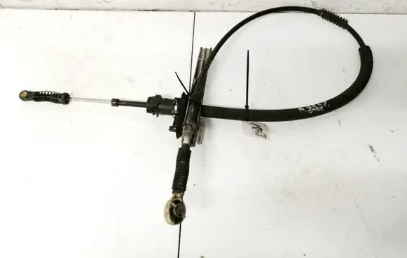 Gear shift cable linkage