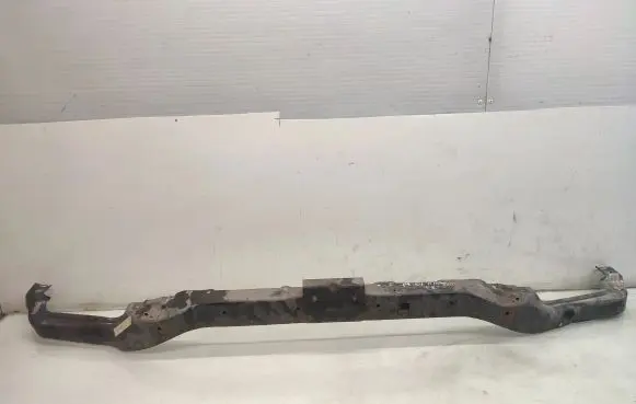 Top upper radiator support slam panel