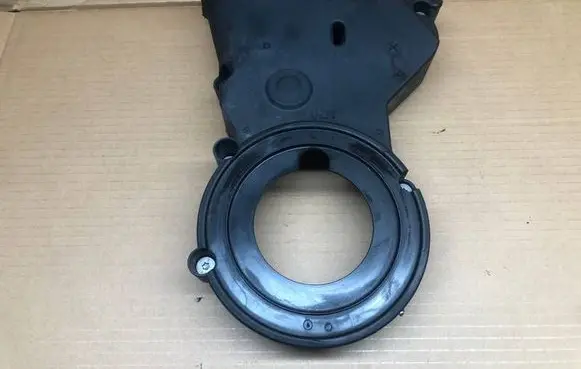 Skoda Octavia Mk4 Timing chain cover 05L109147D