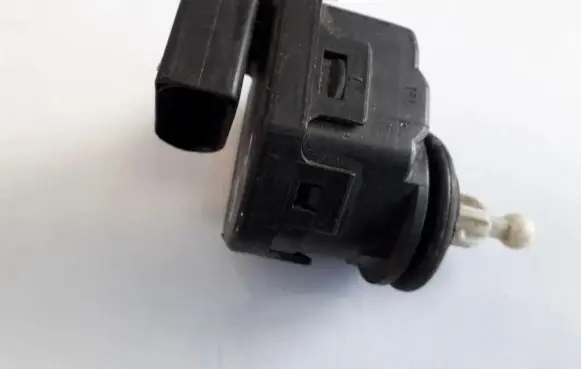 Audi A4 S4 B5 8D Headlight level adjustment motor 3b0941295b