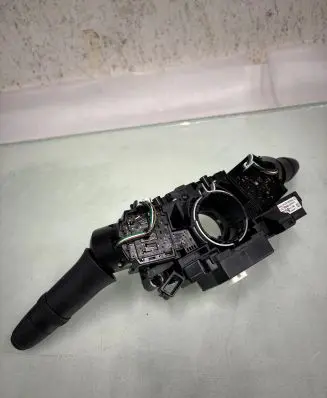 Mitsubishi Eclipse Cross Wiper turn signal indicator stalk/switch 8617A628