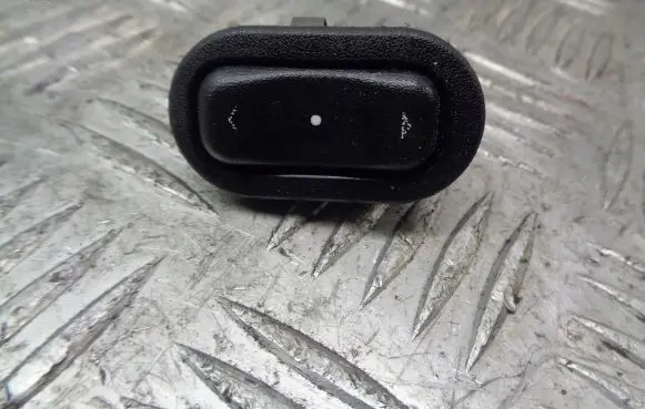 Opel Zafira A Electric window control switch