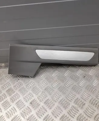 Porsche Panamera (970) Rear sill trim cover 970555519 9705555196L0