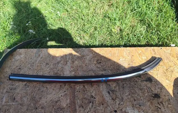 Mini Cooper Countryman R60 Rear side glass trim 9803780