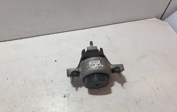 Jaguar XF X260 Engine mount bracket GX631A003FE GG89A 4518220