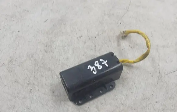 Mitsubishi Lancer X Passenger airbag on/off switch 8610A054