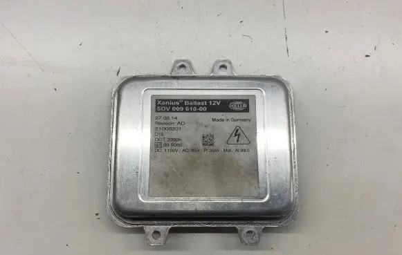 Headlight ballast module Xenon