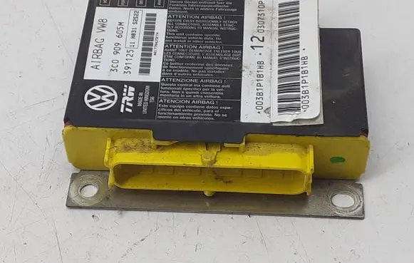 Volkswagen PASSAT B6 Airbag control unit/module 3C0909605M