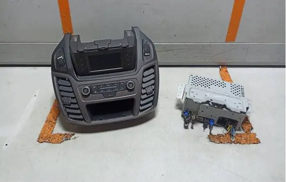 Ford Transit - Tourneo Connect Radio/CD/DVD/GPS head unit KT1T18D832BT KT1T18B955EB