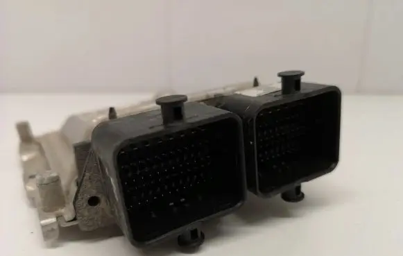 Hyundai i20 (GB IB) Air suspension control unit module (rear) 9001310833