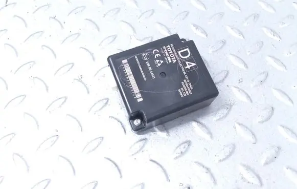 Toyota Yaris XP210 Keyless (KESSY) go control unit/module 897B0K0010