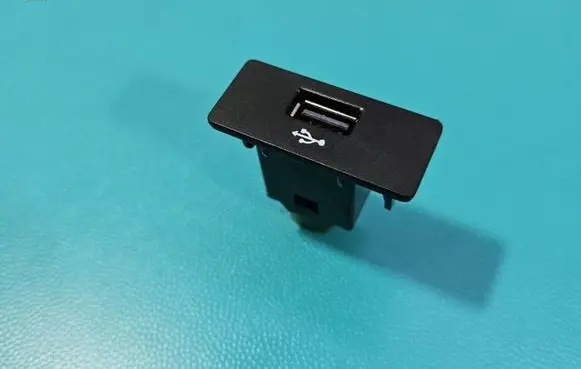 Skoda Superb B8 (3V) USB socket connector 3V0035727 IMPRK1552044