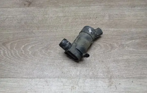 Volvo S60 Windscreen/windshield washer pump 1S7117K624DD
