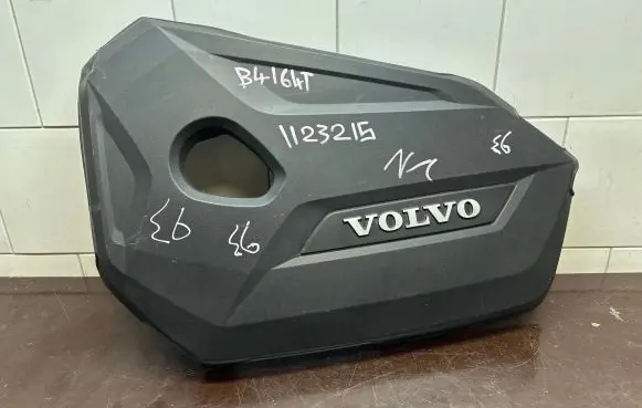 Volvo V40 Engine cover (trim) BM5G6A949C DJ5G6A949A BM5G6A949A