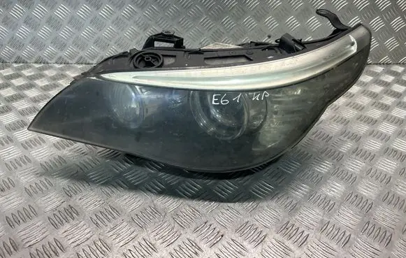 BMW 5 E60 E61 Headlight/headlamp 7044671