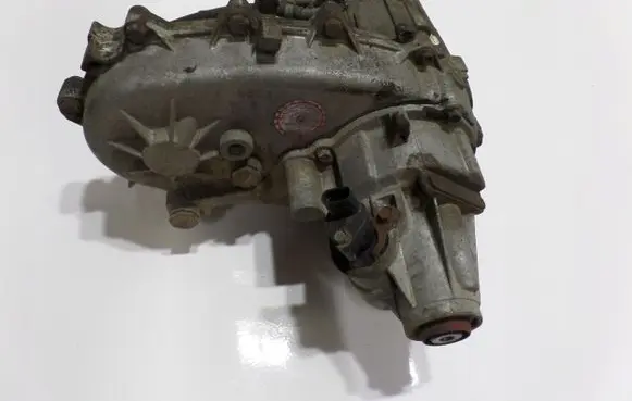 Jeep Grand Cherokee Gearbox transfer box case 52097530