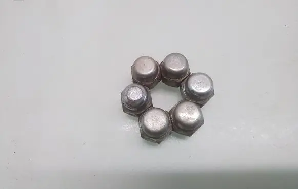 Nissan Terrano Nuts/bolts 