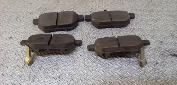 Toyota Prius (XW30) Brake pads (rear)