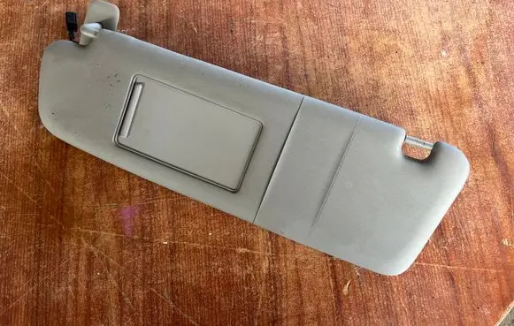 Volkswagen Touareg I Sun visor 7L6857551BS