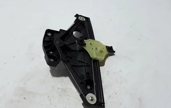 Renault Clio V Rear window lifting mechanism without motor 827218155R