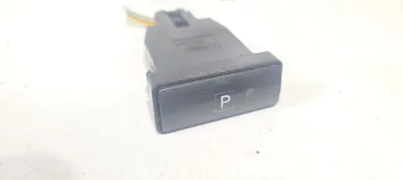 Toyota Prius (XW20) Gear selector 15A685