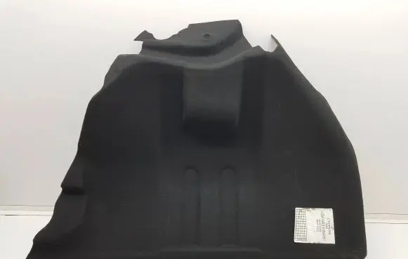Trunk/boot side trim panel