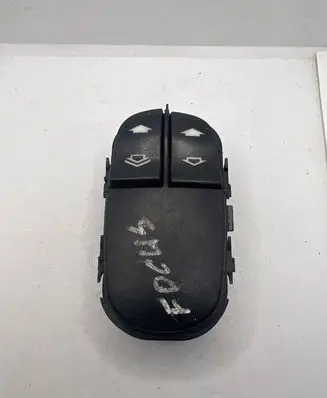 Ford Focus Electric window control switch PA66GF30 03162302