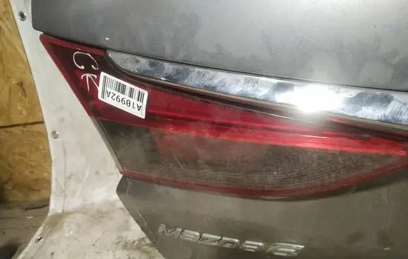 Mazda 6 Tailgate rear/tail lights 