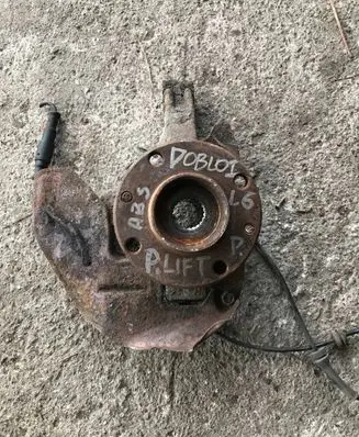 Fiat Doblo Front wheel hub spindle knuckle