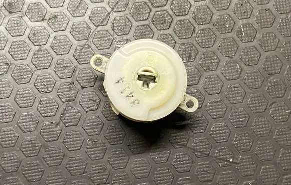 Infiniti FX Ignition lock contact 3414