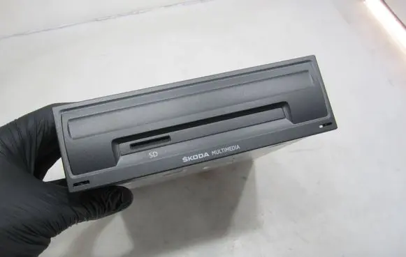 Skoda Octavia Mk3 (5E) GPS navigation control unit/module 5Q0035840A MIBSTD2ZR FC62B9F4E285