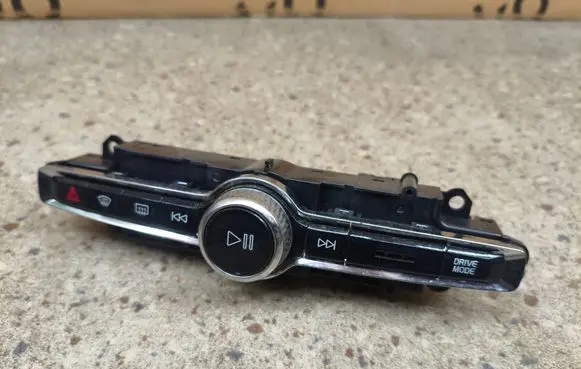 Volvo XC40 Head unit multimedia control 31456672 17W436 T17430020701