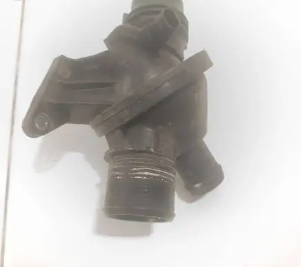 Thermostat/thermostat housing