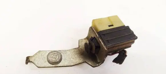 Chrysler Town Country II Clutch pedal sensor 4565238