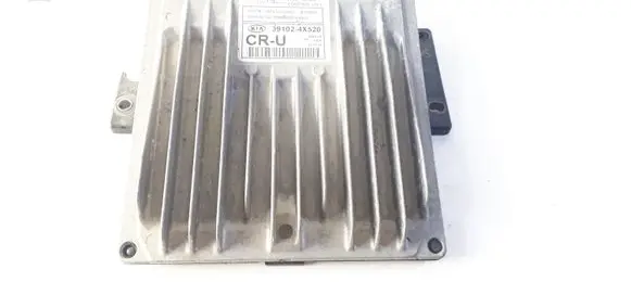 KIA Carnival Engine control unit/module 391024X520 R0410C045D