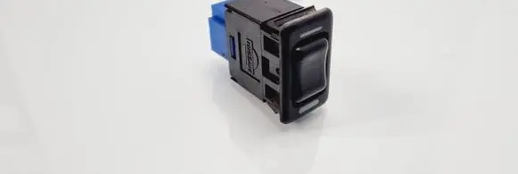Nissan King Cab, Navara Electric window control switch