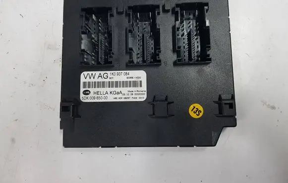 Volkswagen Golf VI Comfort/convenience module 1K0937084IAUTOPI 1K0937084 5DK00965000