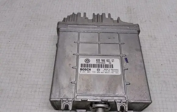 Volkswagen Sharan Engine control unit/module 028906021GT 0281001735