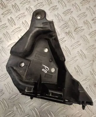 Volvo XC60 Front bumper mounting bracket 30764619
