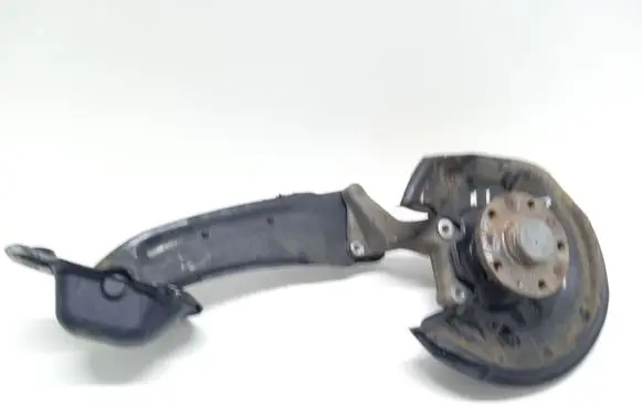 Volkswagen PASSAT B7 Rear wheel hub 3C0505226B