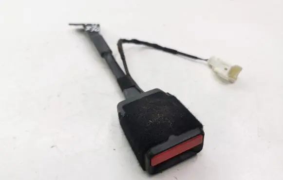 Peugeot 308 Front seatbelt buckle 624287400A 10714AEU